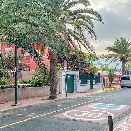 Prázdninový dům The Red House - 3br With Private Terrace Las Palmas de Gran Canaria