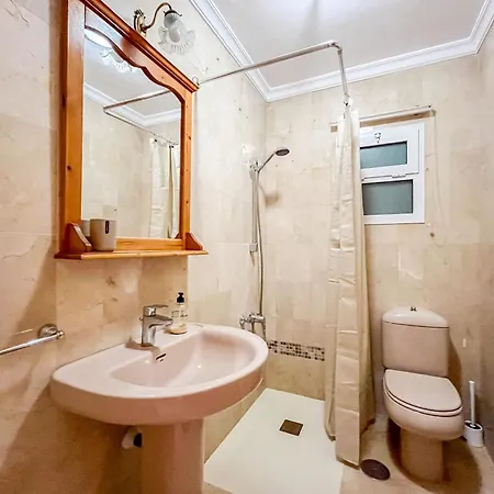 The Red House - 3br With Private Terrace * Las Palmas de Gran Canaria